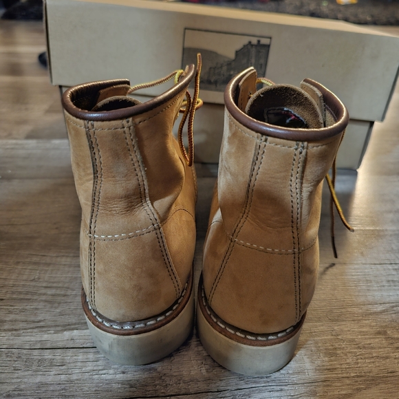 Red Wing Women's Boots. Hazel Size 7 - Picture 3 of 7
